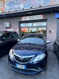 Lancia Ypsilon 1.2 69 CV 5 porte GPL Ecochic Gold