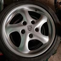 cerchi porsche 964  montati su carrera 4