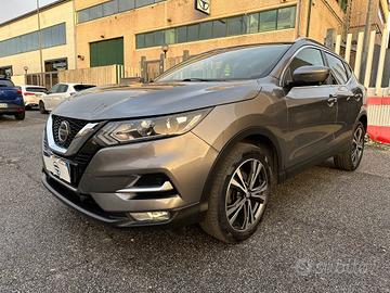 NISSAN Qashqai 1.3 DIG-T 140cv N-Connecta
