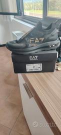 Emporio Armani nere e oro n 42