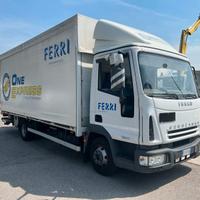 Camion autocarro Iveco 75E17 Eurocargo Centinato