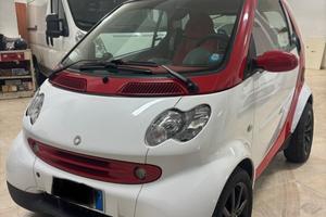 Smart ForTwo 700 coupé pure (45 kW)