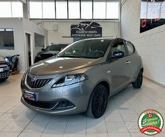 LANCIA Ypsilon 1.0 FireFly S&S Hybrid Silver *NE