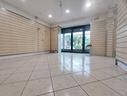 locale-commerciale-fronte-strada