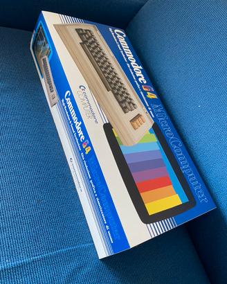 Commodore 64 con scatola