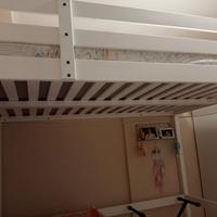 Letto a soppalco a una piazza e mezza