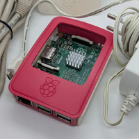 Raspberry Pi 2 Model B - Completo di accessori
