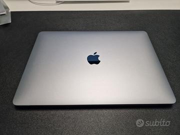 Apple Macbook Air 13' - 256Gb, 8Gb ram, i7
