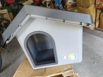 Cuccia da esterno x cane o gatto