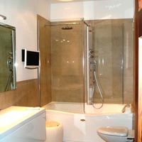 Jacuzzi combinato vasca cabina doccia