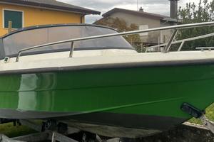 Motoscafo 5 metri con 40 Suzuki 4 tempi