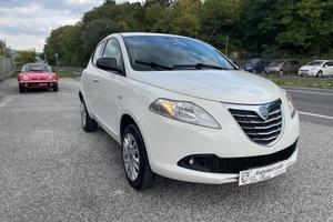 Lancia Ypsilon 0.9 TwinAir 85 CV 5 porte Metano Ec