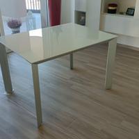 Tavolo Scavolini Tai – 120 cm – Vetro opacizzato