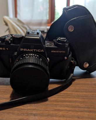 Fotocamera marca Praktica BC1