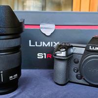 Kit PANASONIC LUMIX S1r + 24-105 F/4 Macro O.I.S.