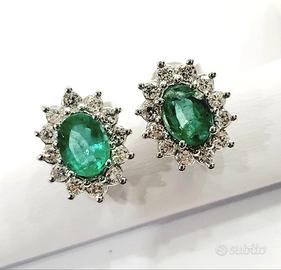 Orecchini Oro Bianco 18 kt Diamanti Smeraldi ovali
