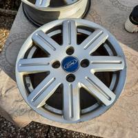 cerchi in lega 15 poll ford fiesta