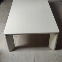 tavolino basso in legno laccato