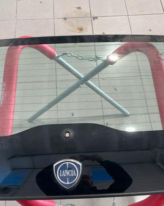 LUNOTTO LANCIA MUSA POSTERIORE