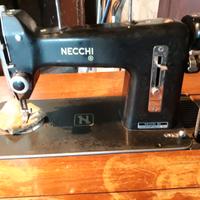 MACCHINA DA CUCIRE NECCHI a pedale