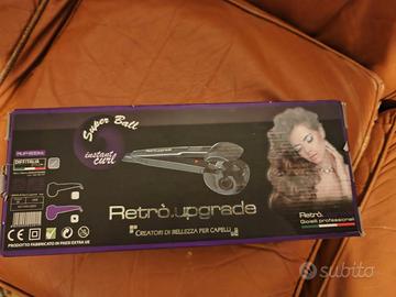 Piastra per capelli.