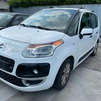 Ricambi usati per Citroen C3 picasso 1.4 VTi 2011