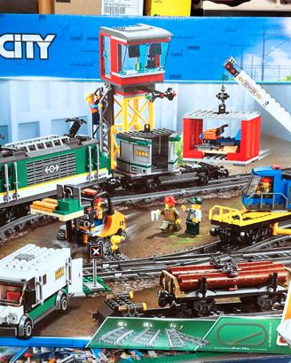 LEGO 60198 - Treno merci