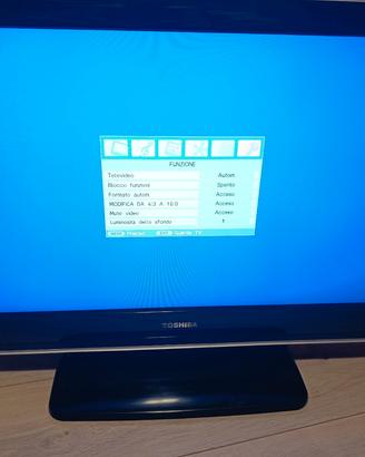 TV Toshiba 32" LCD full hd