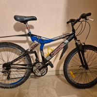 Bicicletta MTB bi-ammortizzata