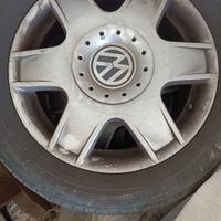 4 pneumatici per golf bora Passat