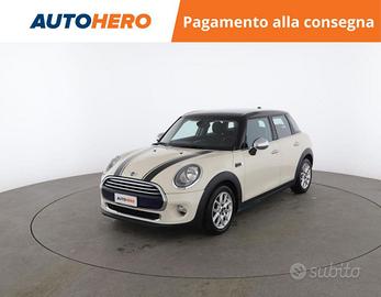 MINI Cooper D RC95228