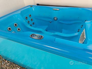 Piscina Vasca Idromassaggio 3/4 posti