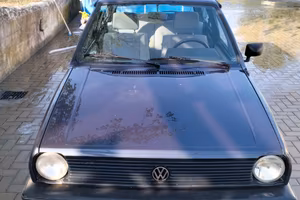 Volkswagen Polo 86C HZ del 1988