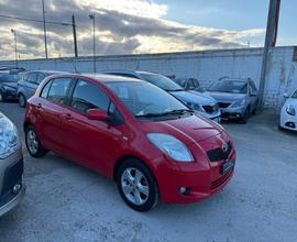 Toyota Yaris 1.4 D-4D 5 porte automatica