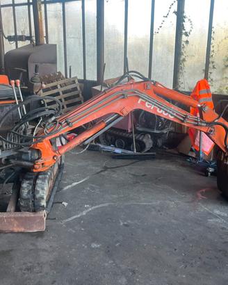 Mini escavatore Pel-job