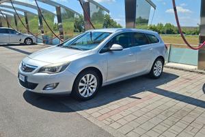 Opel Astra J 1.7 CDTI 2011 