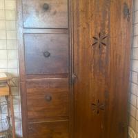 credenza legno scuro arte povera