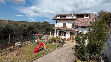 Casa Indipendente con giardino