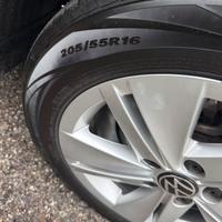 Cerchi in lega da 16” originali Volkswagen