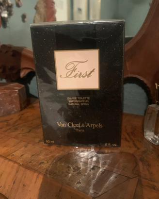 Eau de toielette first 60ml