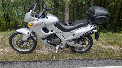 Aprilia Pegaso cube 650 del 2000
