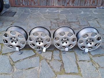 Cerchi in lega R16 Audi VW Skoda Seat