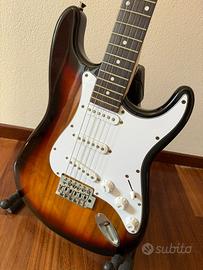 Chitarra elettrica e accessori