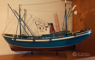 Modellino peschereccio in legno-Tonniera 90 cm