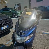 Suzuki Burgaman 250