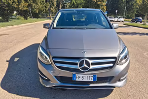 Mercedes-benz B 200 d Automatic 4Matic Business