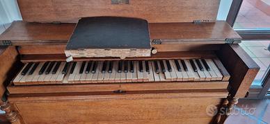 organo antico funzionante