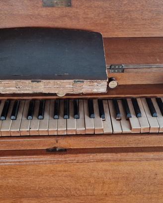 organo antico funzionante