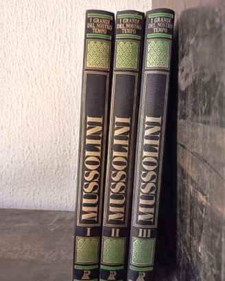 Mussolini biografia fotografica 3 vol.