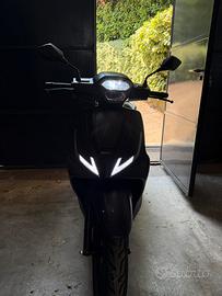 Motron ventura 125 (scooter)